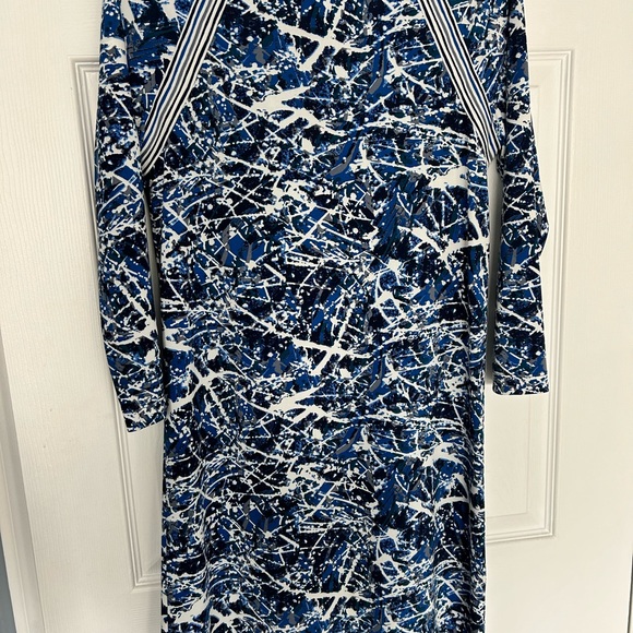 BCBGMAXAZRIA Kristen Patterned Dress - Picture 2 of 6